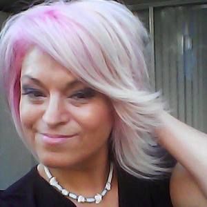 Meet your Posher, Tina